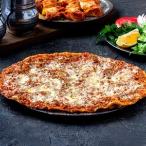 Lahmacun Kaşarlı
