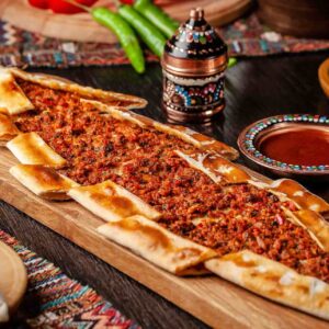Kıymalı Pide